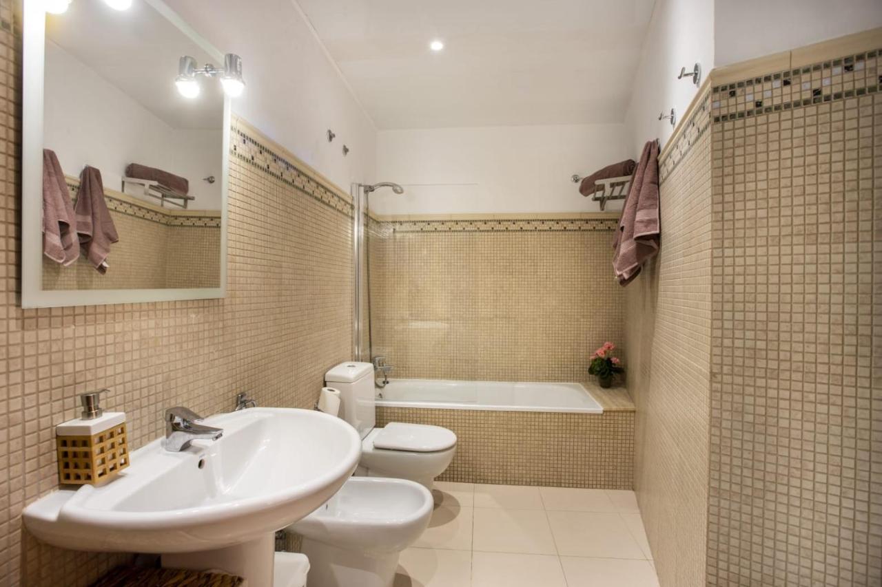 Apartament Al Cor Del Barri Vell De Gerona Buitenkant foto